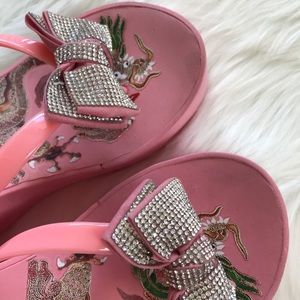 bebe alaya wedge sandal